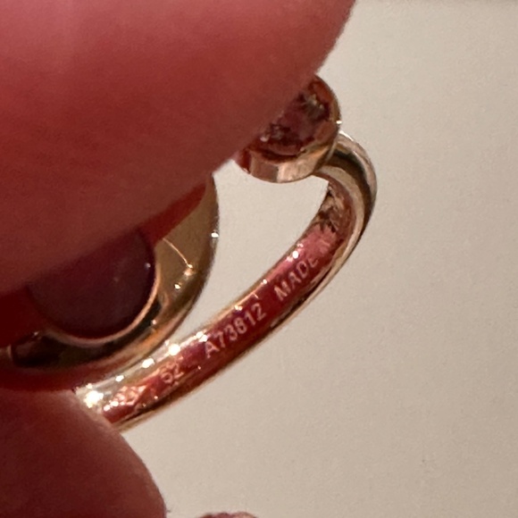 Designer LV Ring - Picture 8 of 12